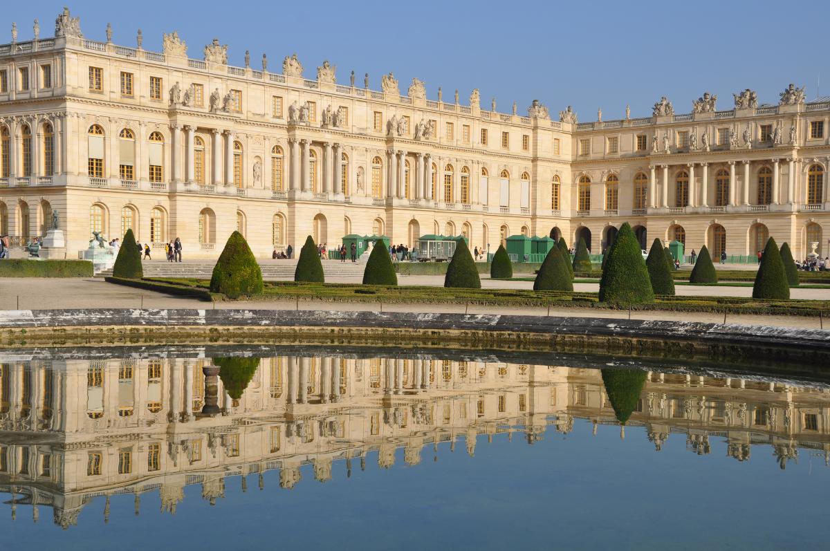 最华丽的宫殿之一——凡尔赛宫